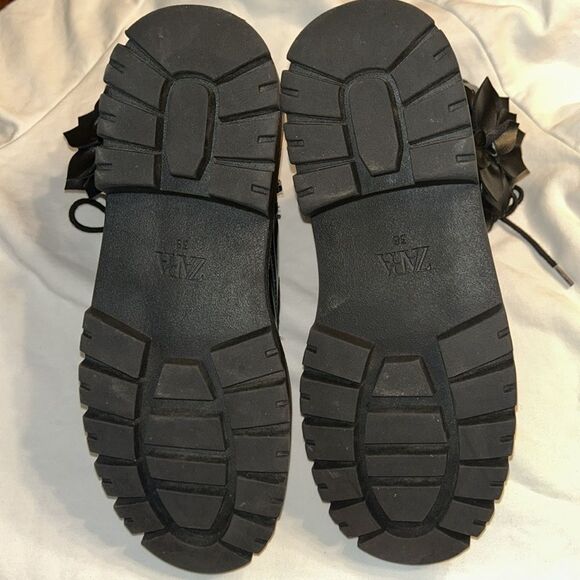 Zara Kids Black Ankle Boots(Size 38) - Picture 10 of 11